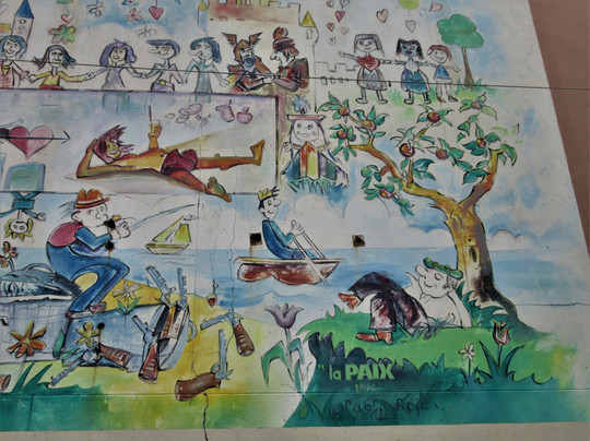 Fresque "La Paix"-Pierrefitte-sur-Seine必去景点