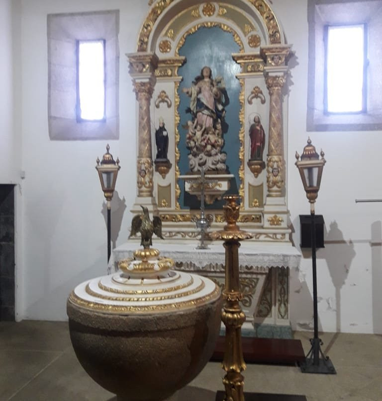 Igreja do Mosteiro de Santa Maria de Landim景点图片