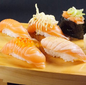 や台ずし 廿日市駅前町