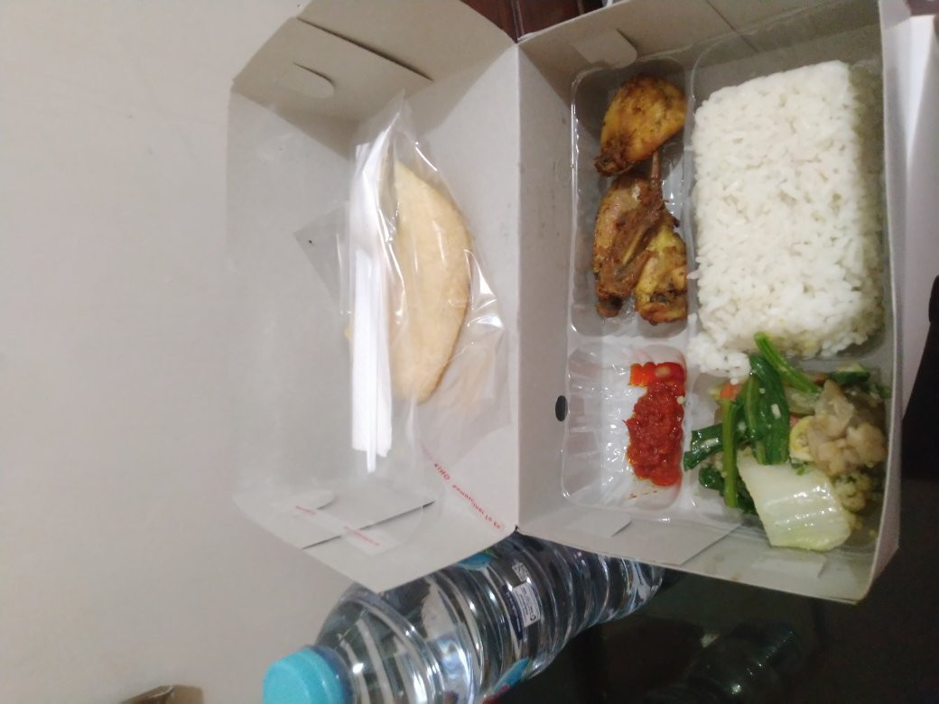 Hotel Ratna Tuban主图