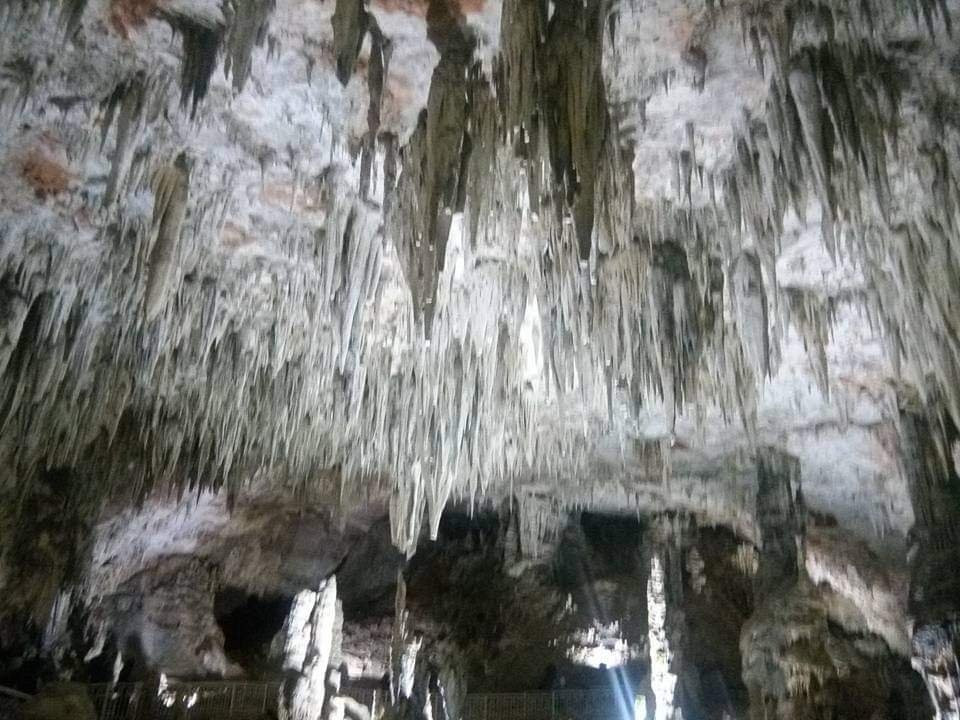 Les Grottes de Beni Add景点图片