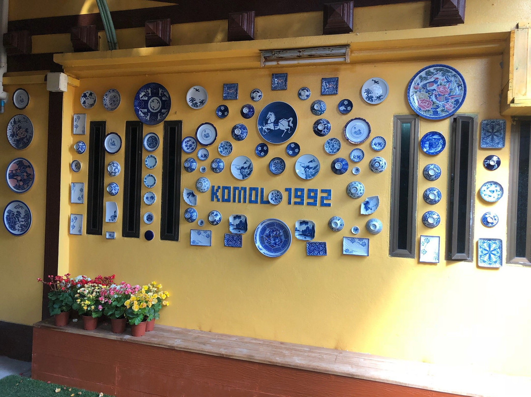 Komol Old Cloth景点图片