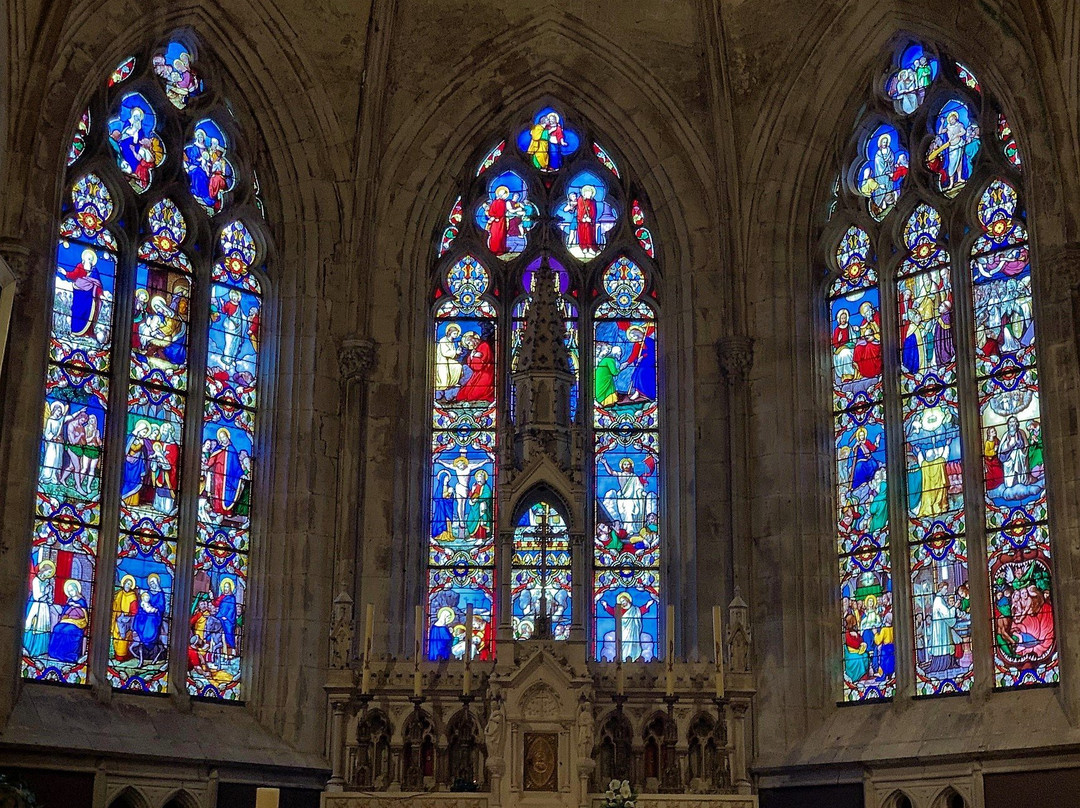 Eglise Saint-Hilaire景点图片