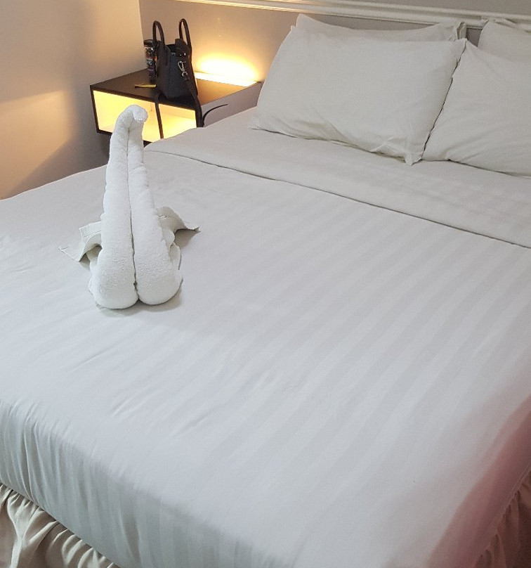 Luscious Hotel主图