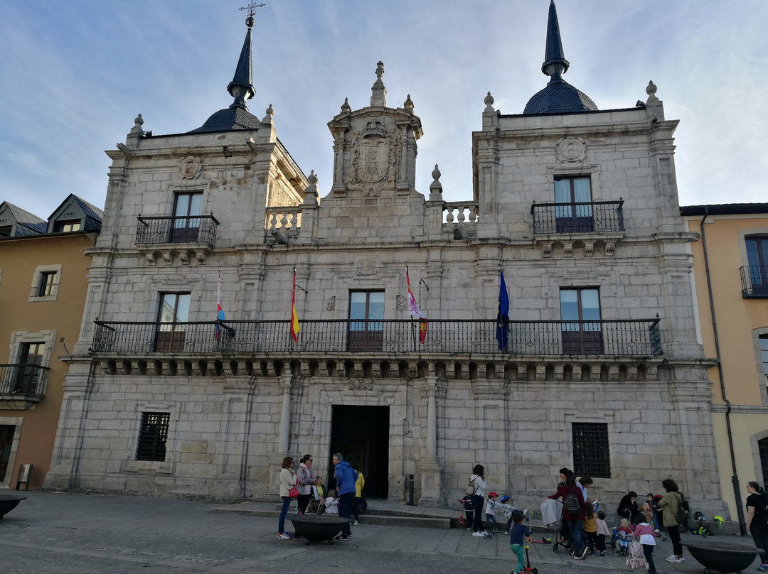 Plaza Ayuntamiento景点图片