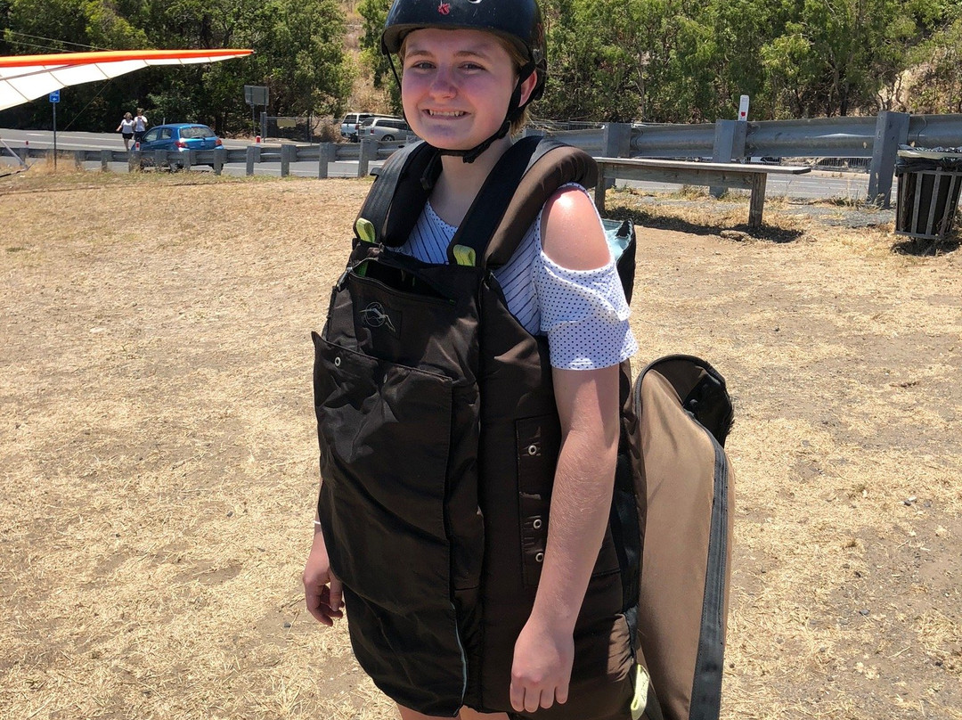 Air Play Hang Gliding-Wangetti必去景点