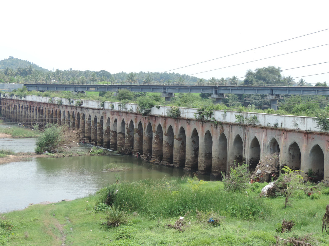 Kabni River Bridge景点图片