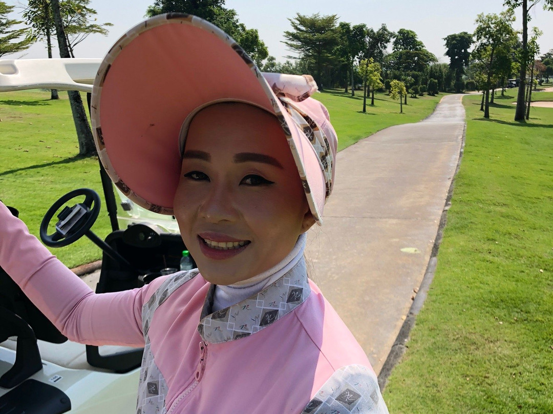 佛统府皇家宝石高尔夫度假村主图