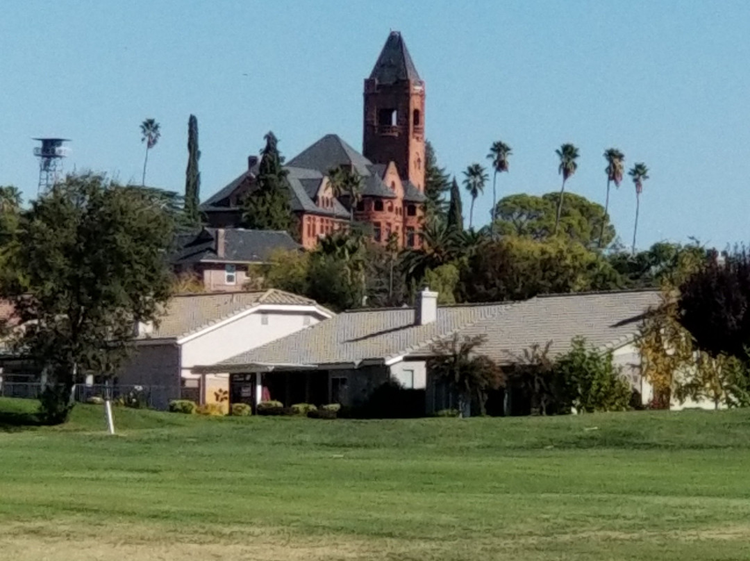 Castle Oaks Golf Course景点图片