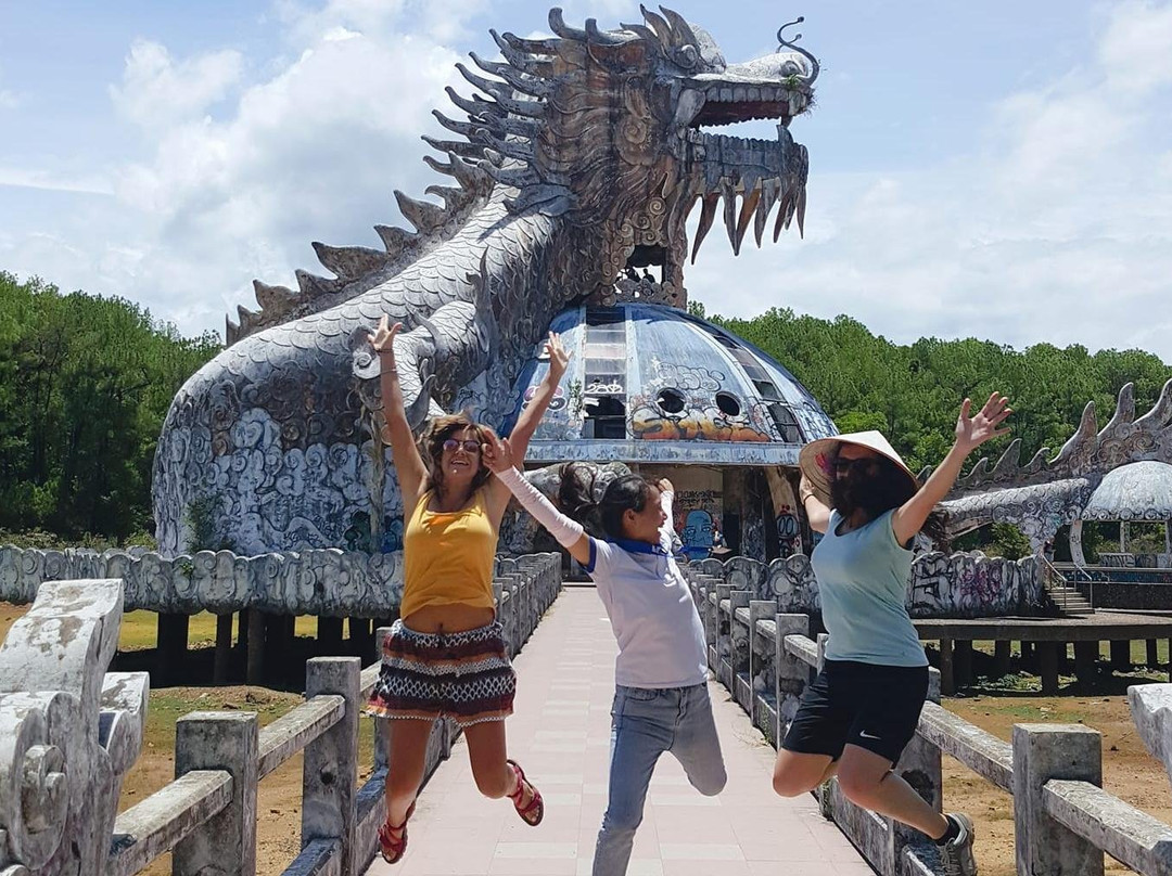 Abandoned Water Park-顺化必去景点