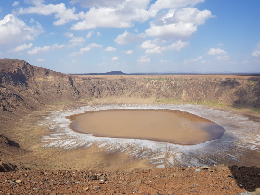 Al Wahbah crater景点图片