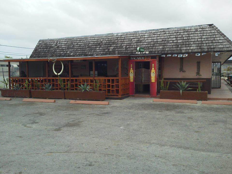 Bonanza Bar and Grill-弗里波特必去景点