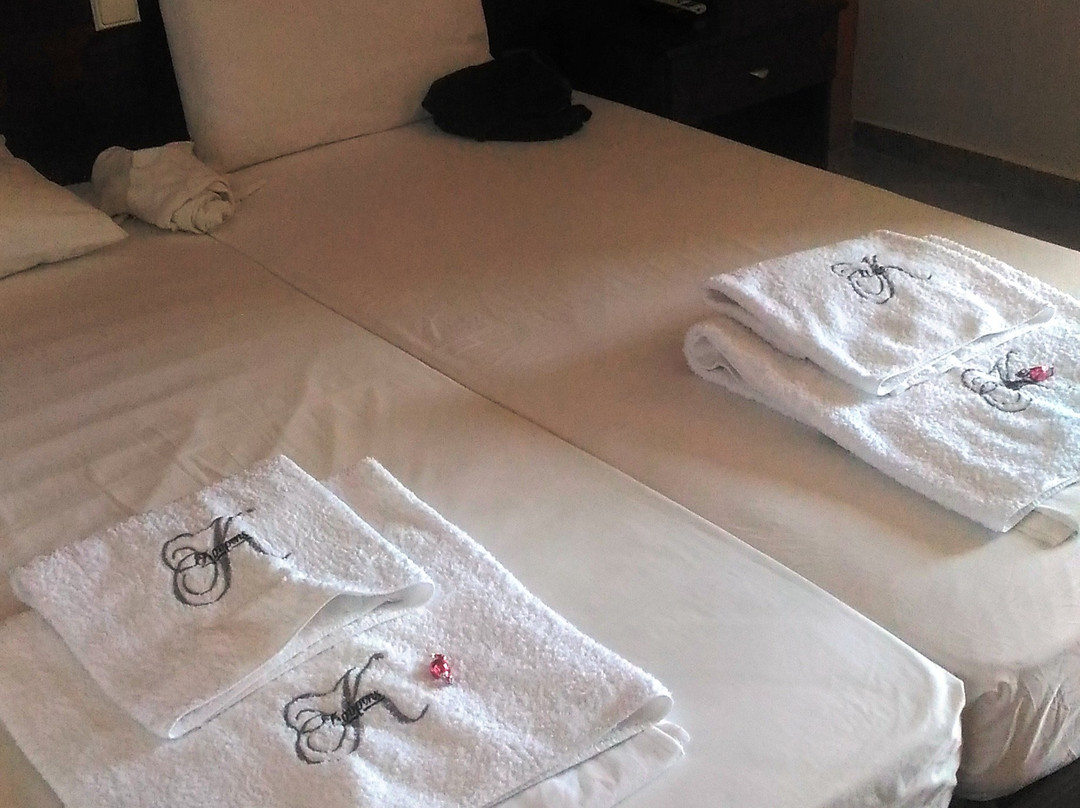 Kourtis Apartments主图