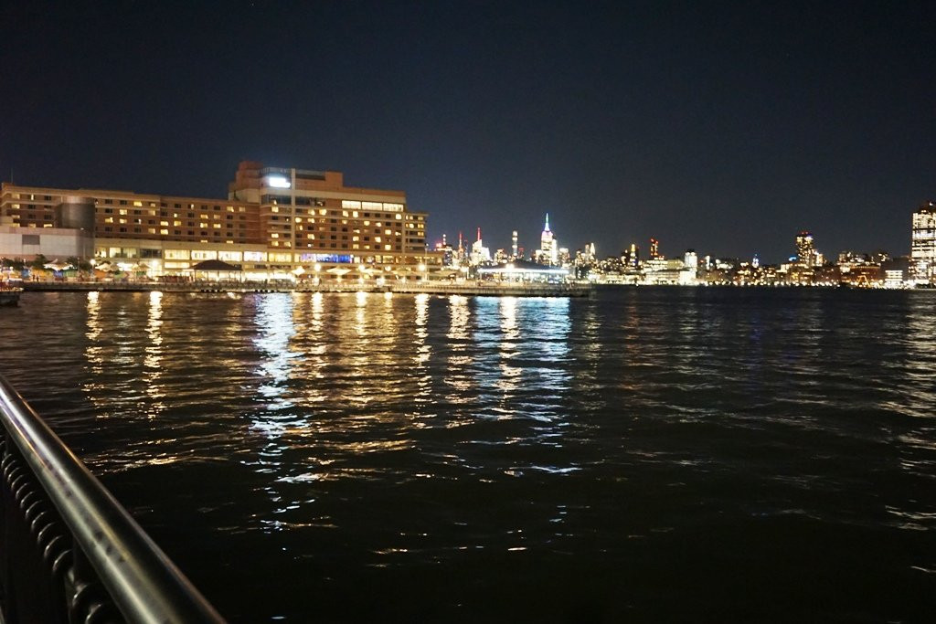Hudson River Waterfront景点图片