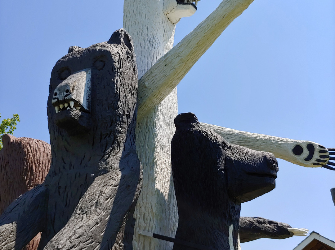 Langlais Sculpture Preserve景点图片