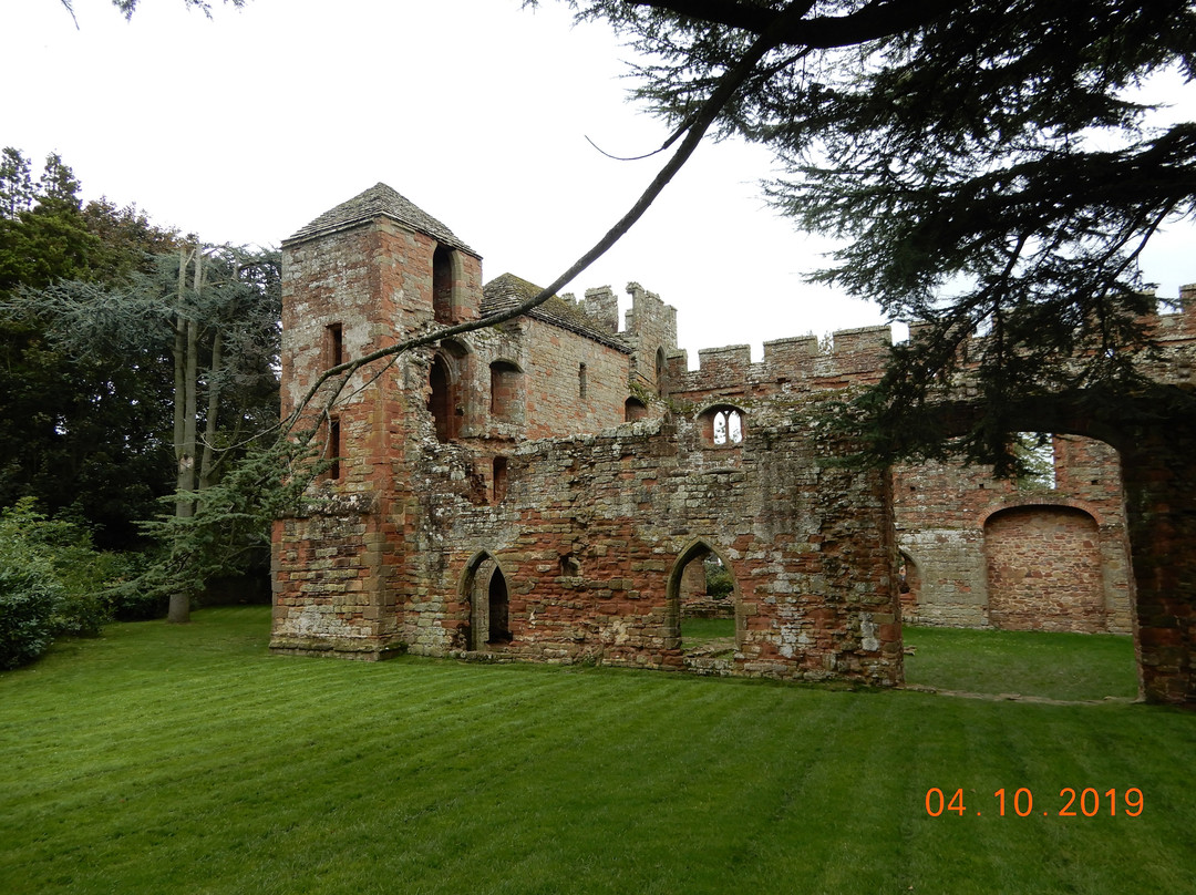 Acton Burnell Castle景点图片