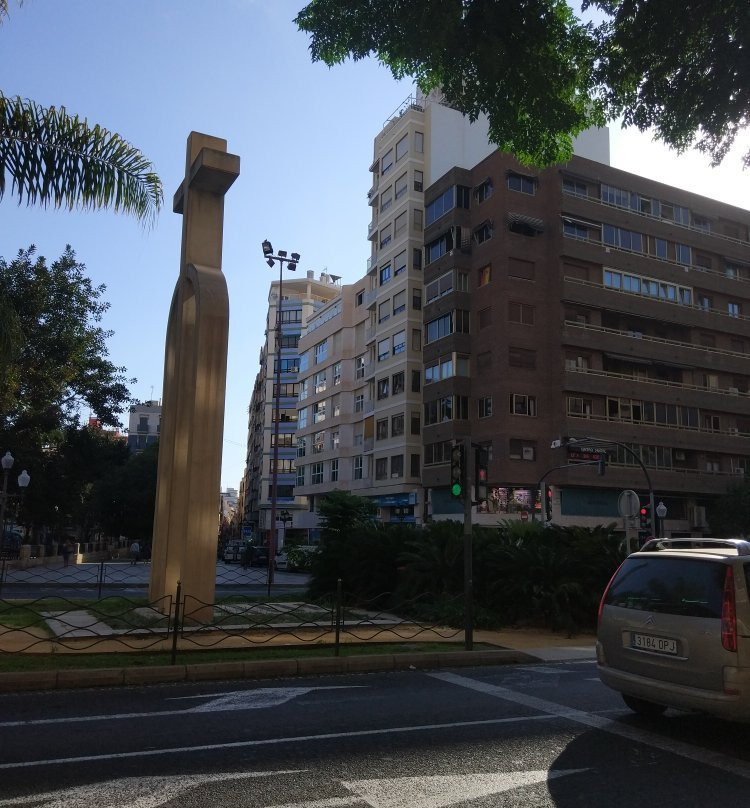 Cruz de los Caídos景点图片