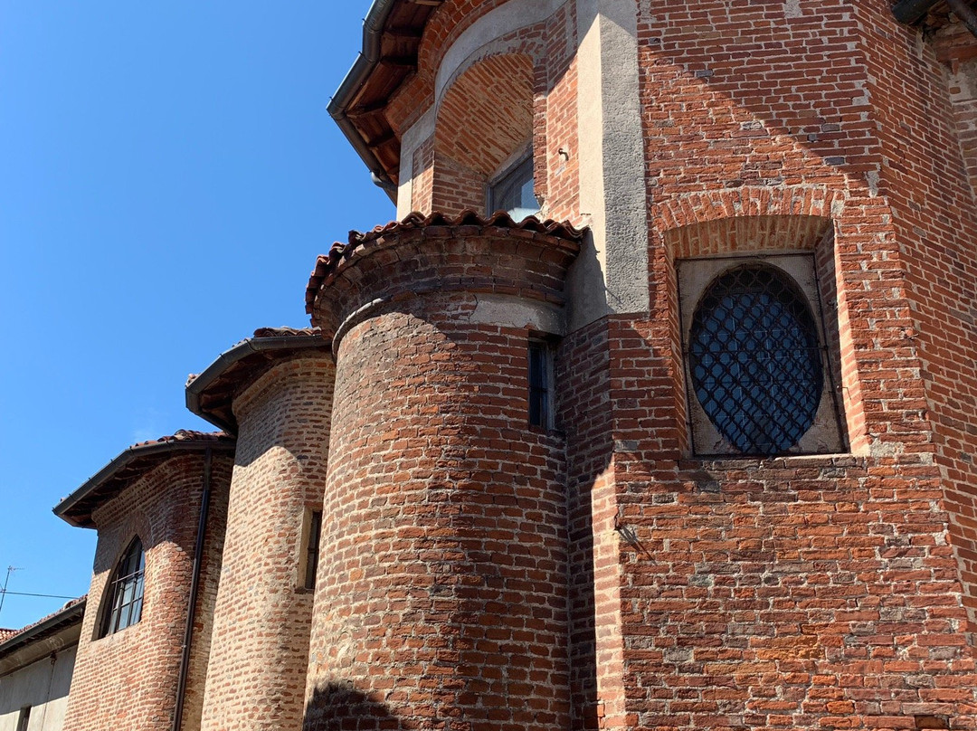 Chiesa di San Vittore Martire-Landriano必去景点
