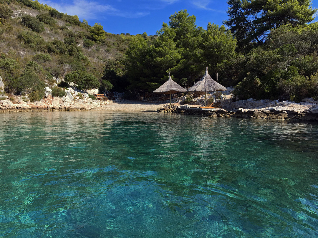 Kayak & Sup Hvar-赫瓦尔必去景点