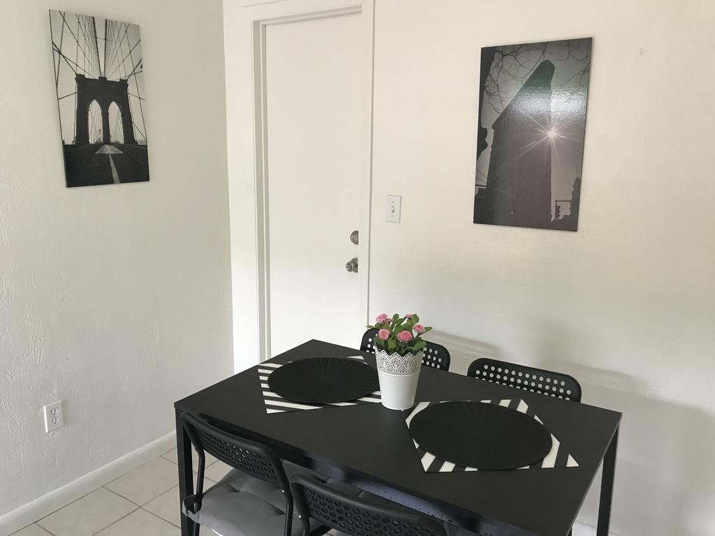 Green Seas Motel主图