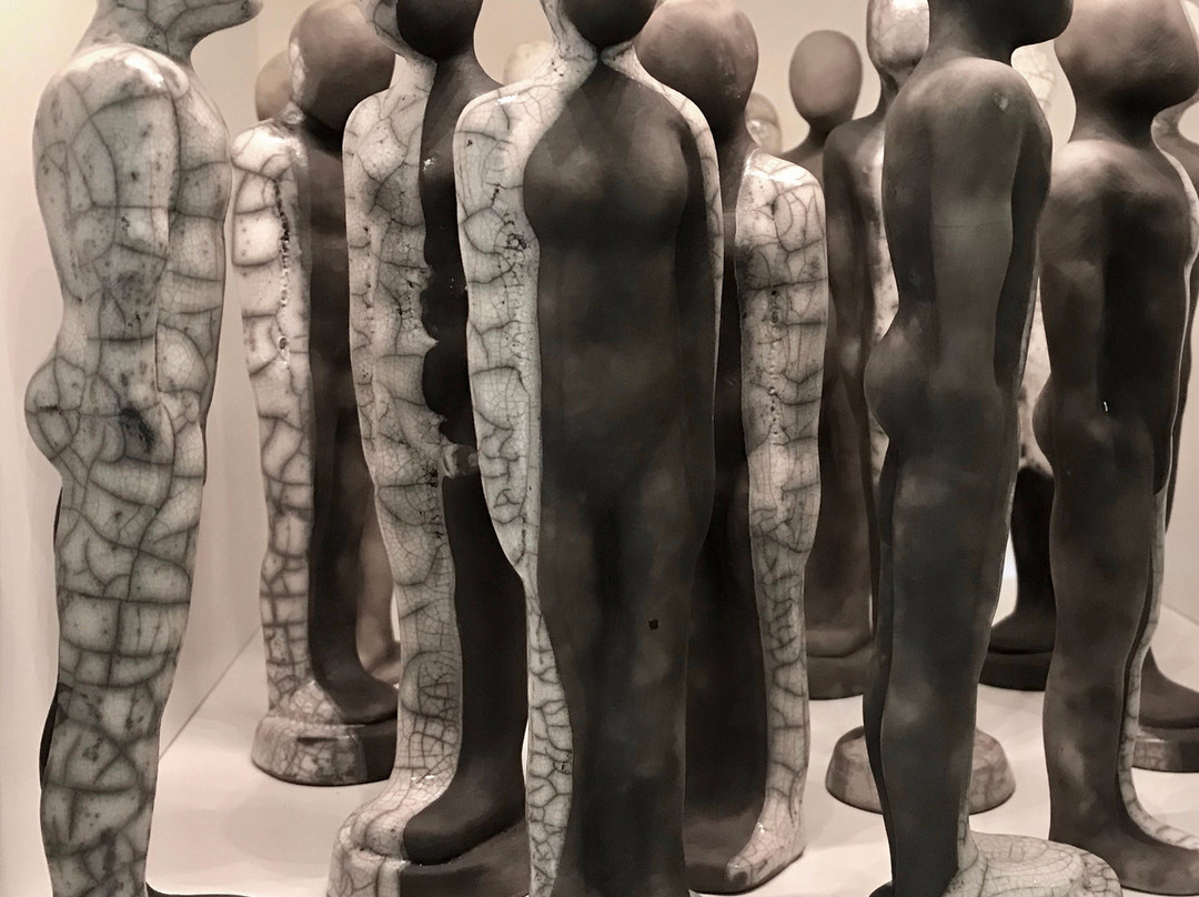 Fired Thoughts Arts Studio and Gallery-迪韦齐斯必去景点
