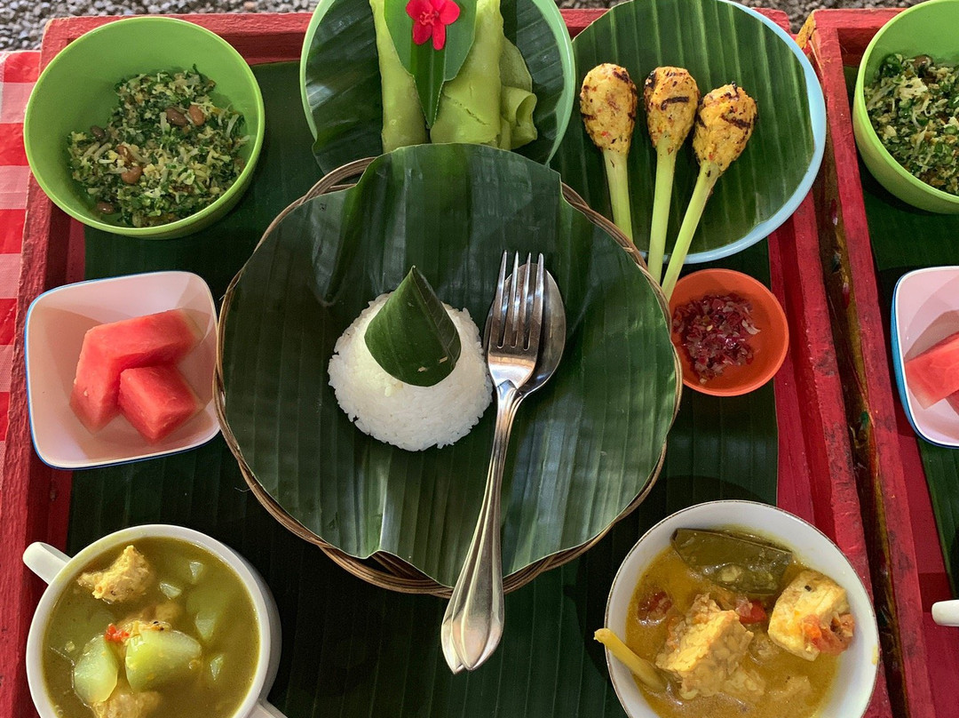 KDongDing Local Culinary Journey - Day Class景点图片