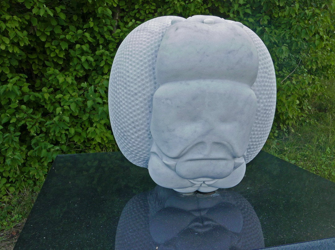 Skulpturenrundweg Kopfe am Korber Kopf-Korb必去景点