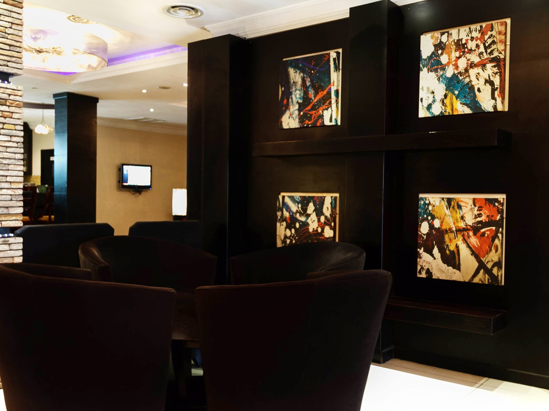 Owu Crown Hotel Ibadan主图