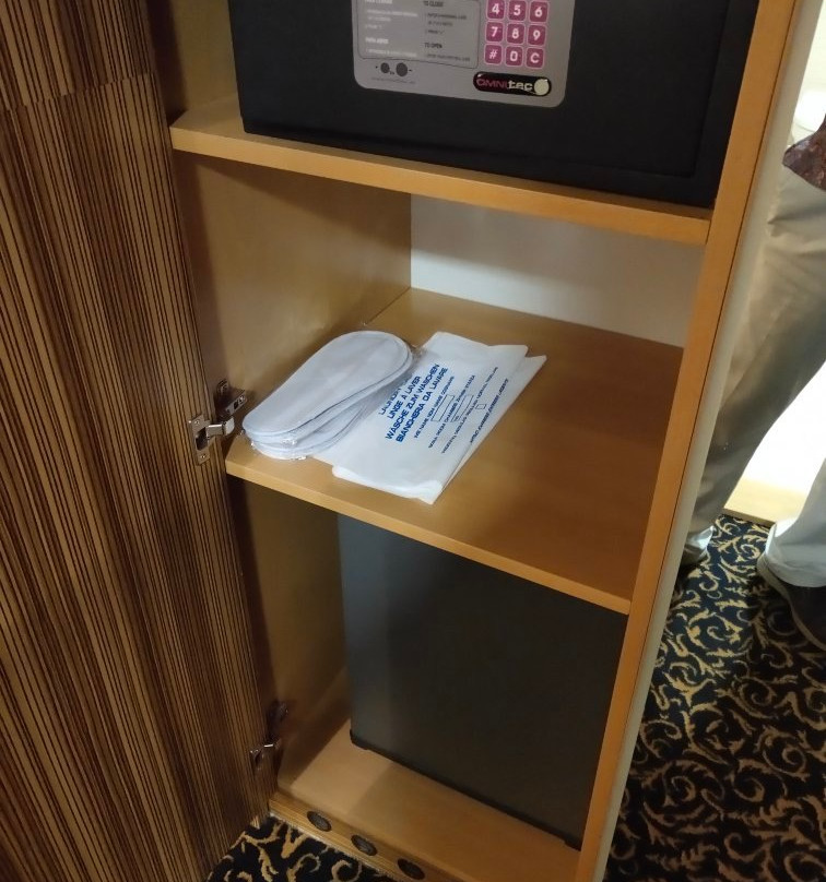 Hotel Crystal主图