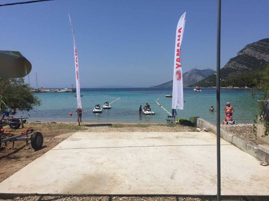 Watersports center Blue Planet景点图片