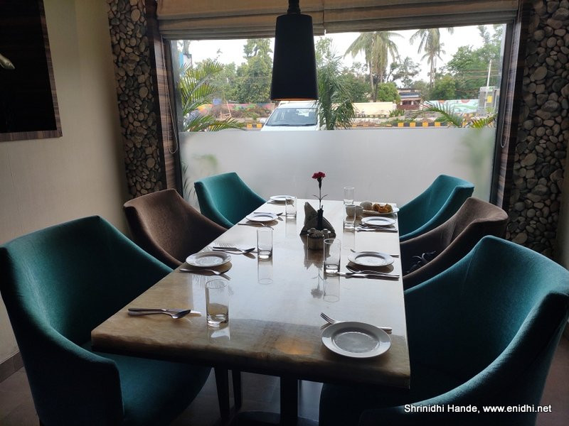 斯沃斯提酒店主图