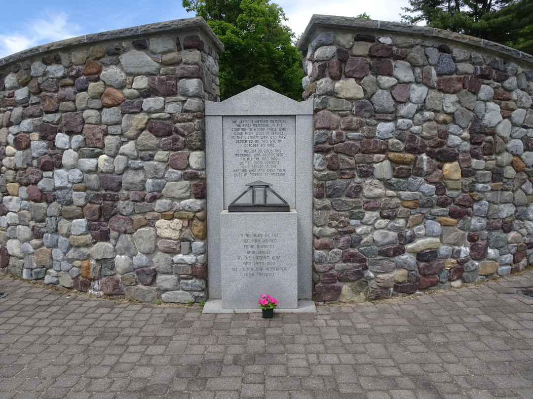 Sharon Northbound Information Center-Sharon必去景点