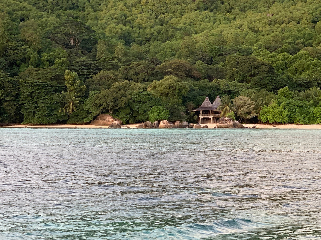 Baie St. Anne Guest House主图