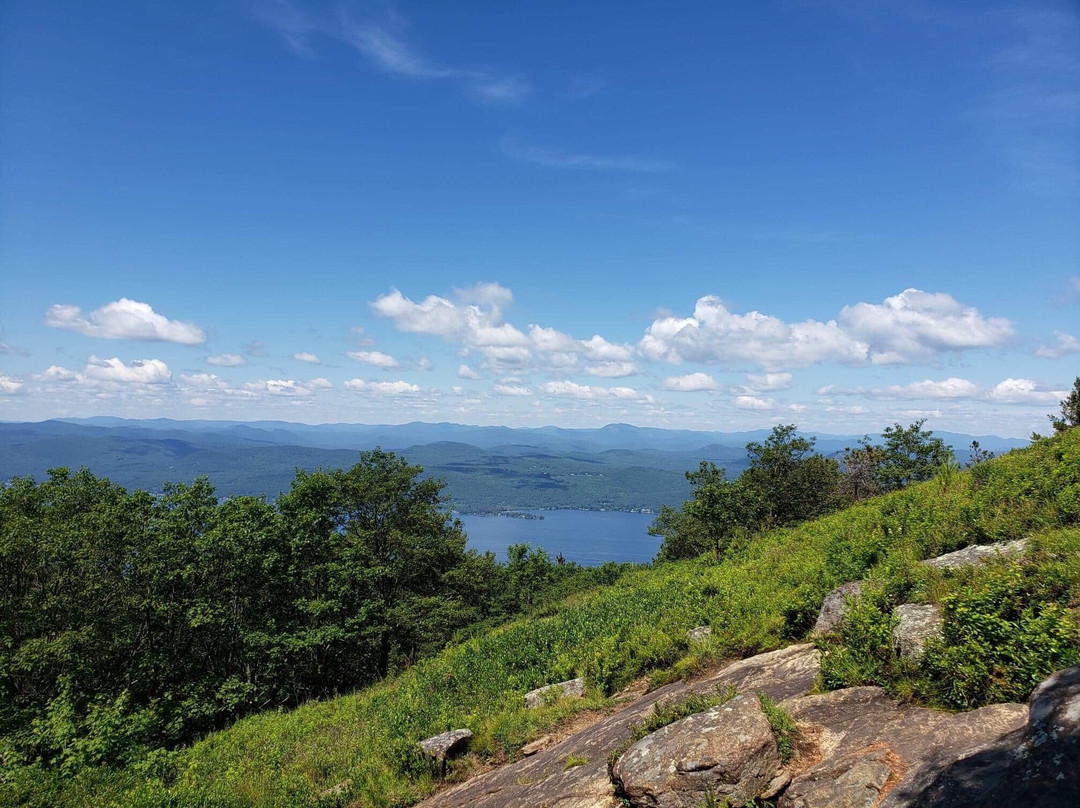 Buck mountain hiking trail-乔治湖必去景点
