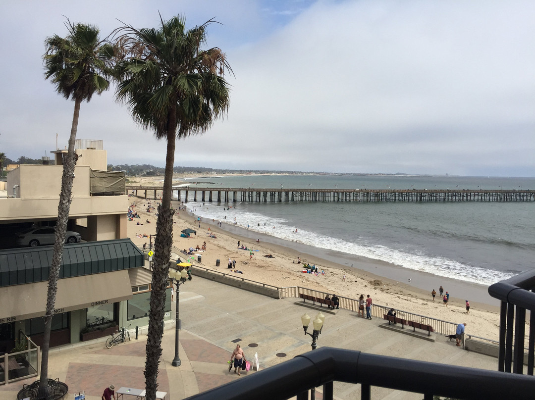 文图拉海滩皇冠假日酒店主图