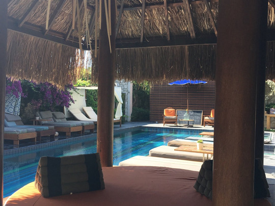 奥拉夫亚酒店主图