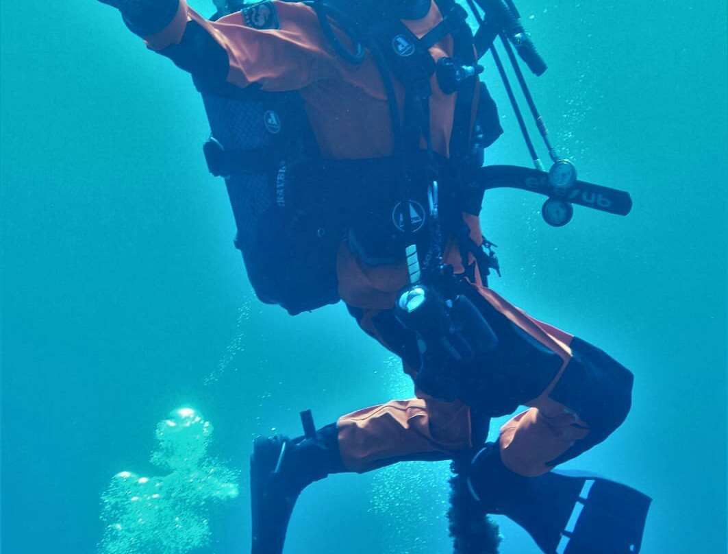 Mister Jump Diving Ustica景点图片