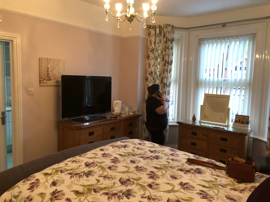 TLC Exmouth Bed and Breakfast