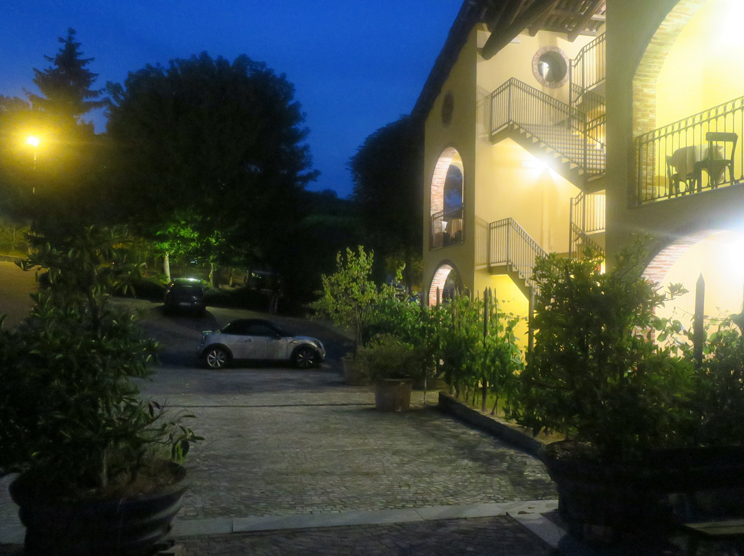 Hotel Barolo主图