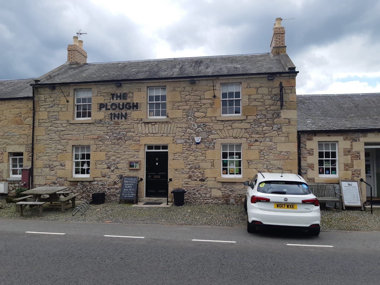 The Plough Inn Leitholm-官方