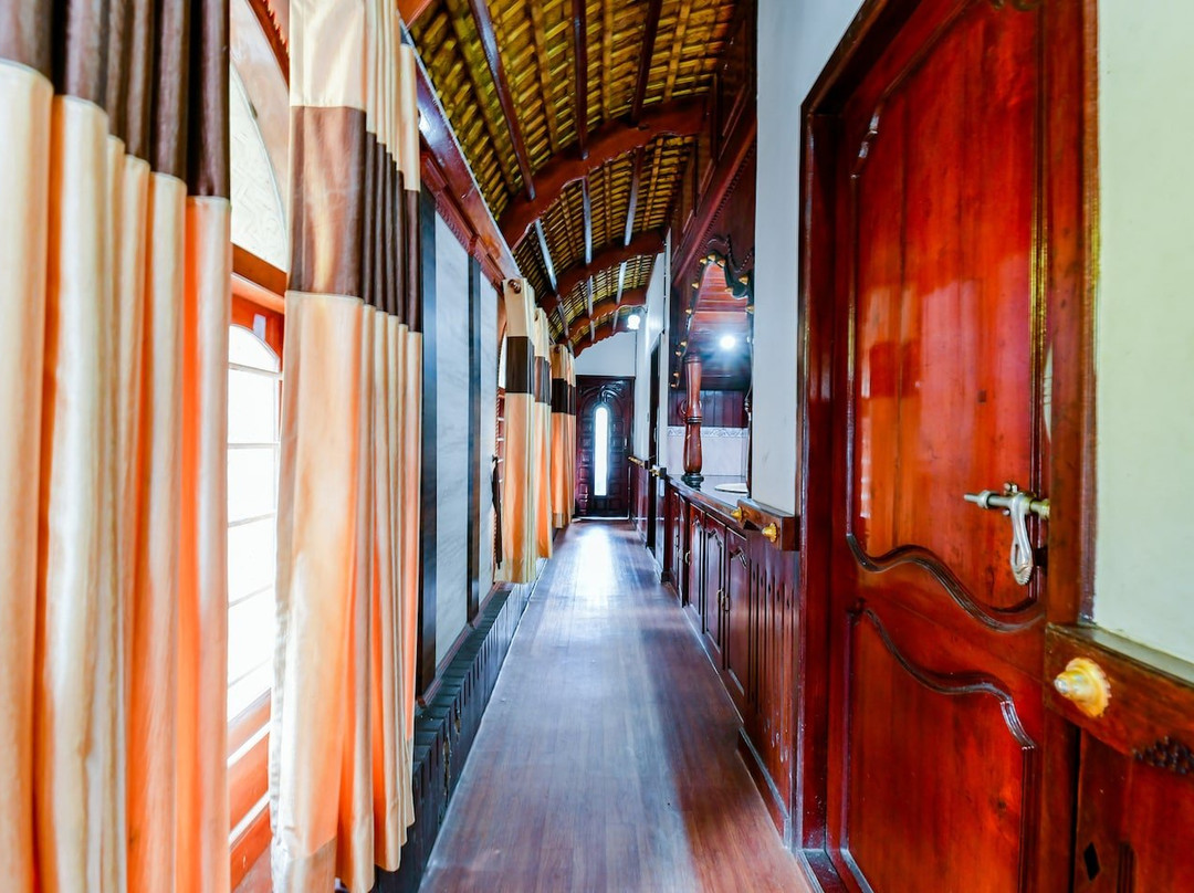 OYO 24271 Houseboat My Trip 2bhk主图