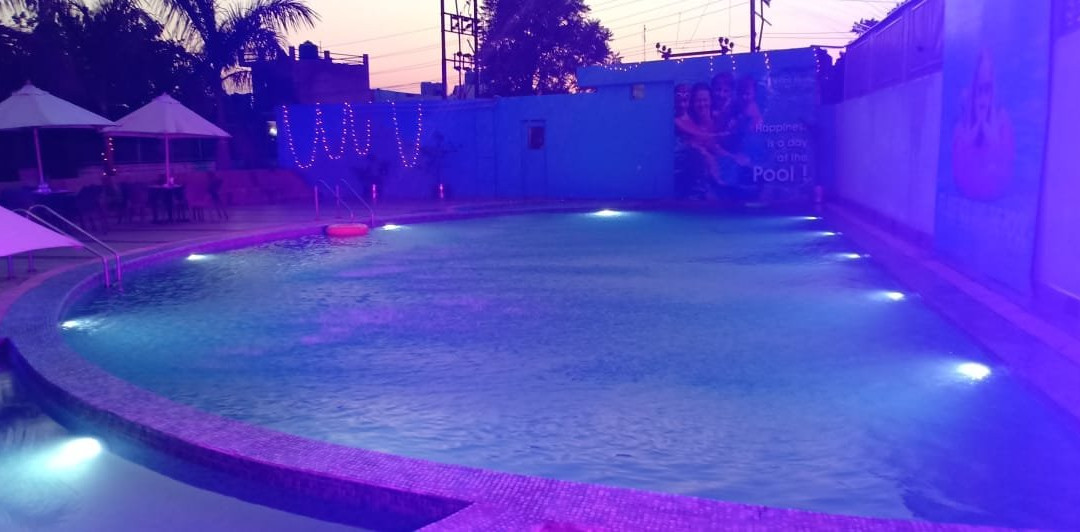 The Competent Palace Hotel主图