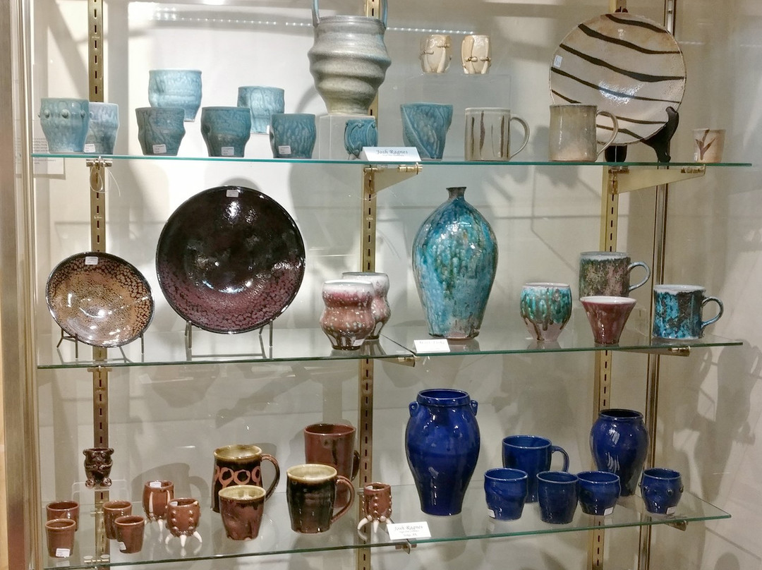 Artist Cove Gallery-锡特卡必去景点