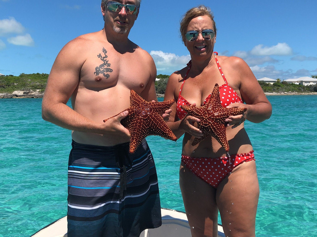 Elvis Water Taxi-George Town必去景点