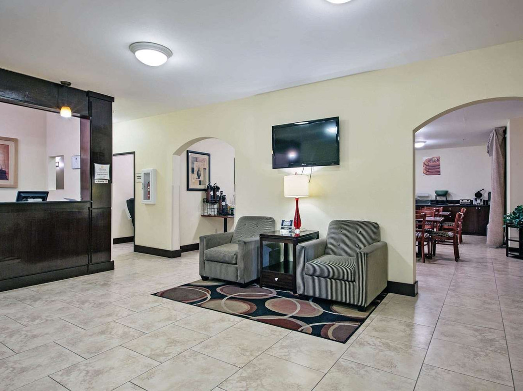 La Quinta Inn & Suites by Wyndham Morgan City主图