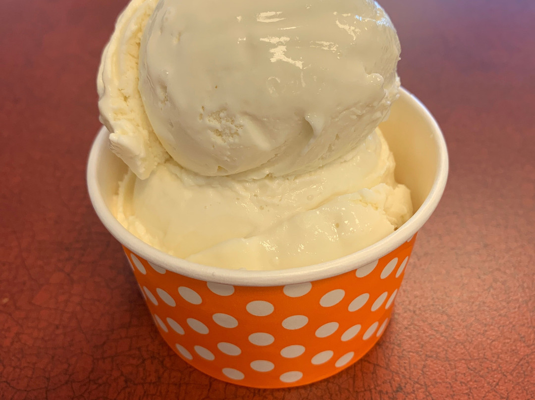 Elkton餐馆和美食-Captain Cone's Ice Cream