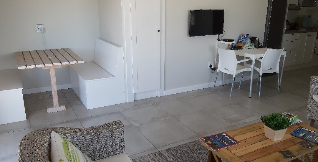 Fork West Holiday Apartments主图