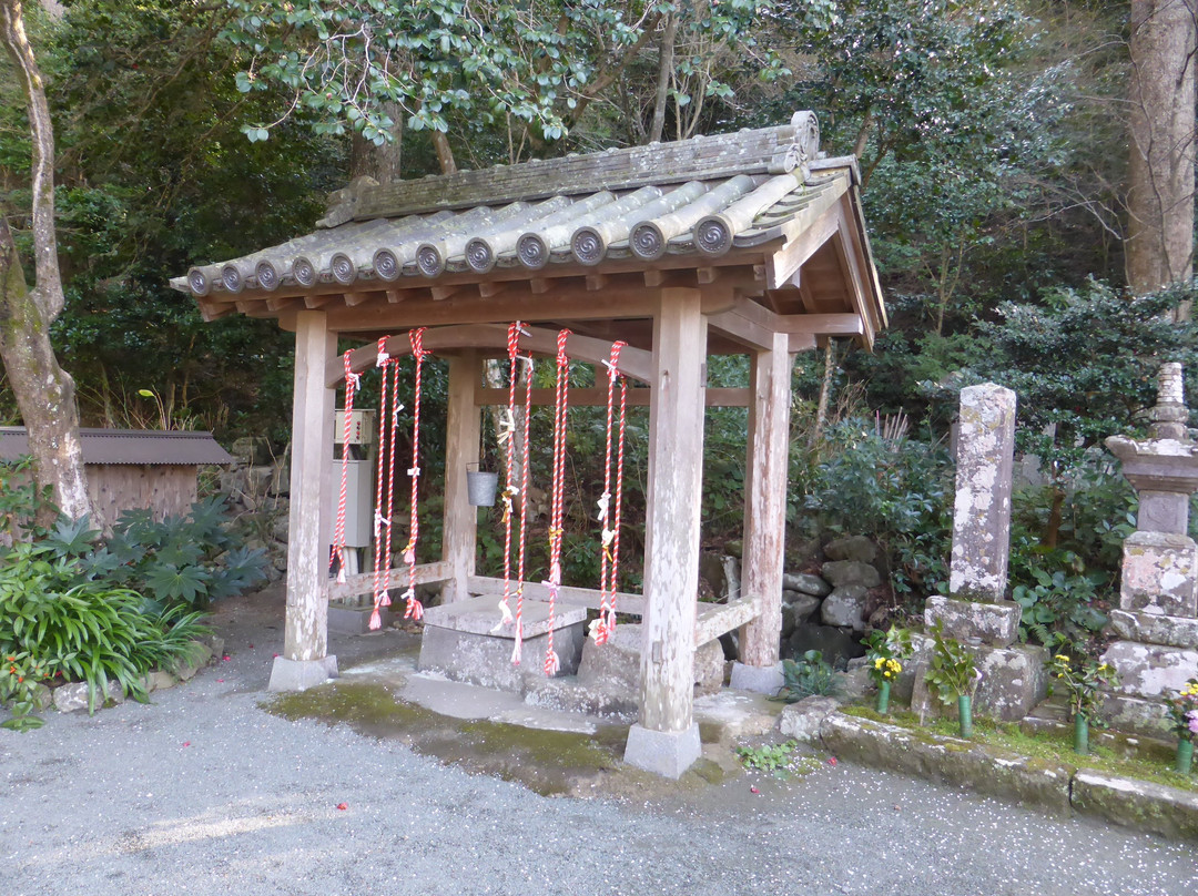 Chinkokuji Temple景点图片