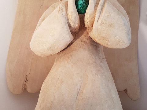 Des Mains d'Ange-Carla-Bayle必去景点