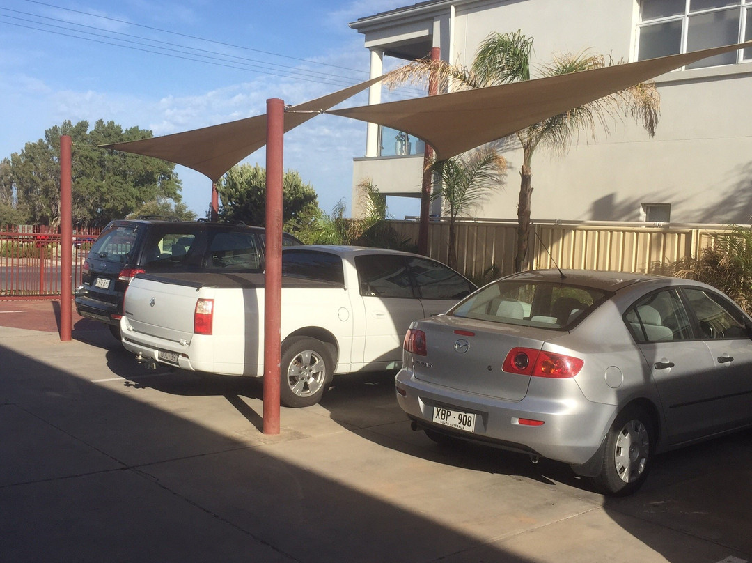 Esplanade Apartments主图